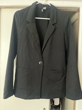 H&M women’s blazer